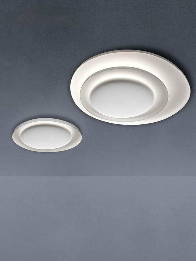 Ceiling Light DELAY