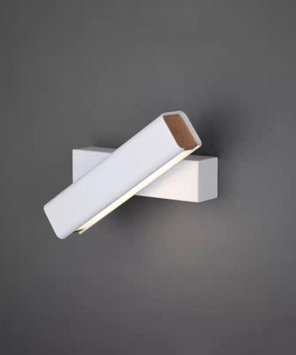 Wall Sconce METRENA
