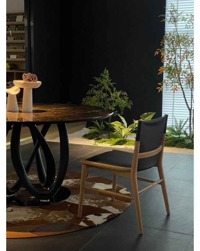 Dining table ANELLO by Rodesigne