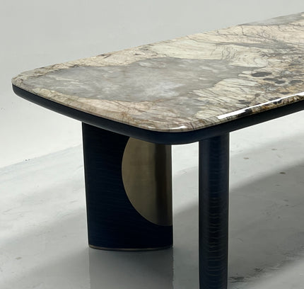 Dining table ANGOLO by Rodesigne