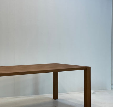 Dining table WALNO by Rodesigne