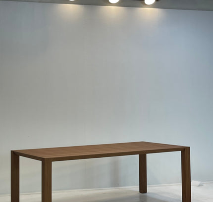 Dining table WALNO by Rodesigne