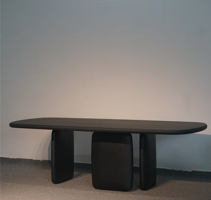 Dining table ROVERE by Rodesigne
