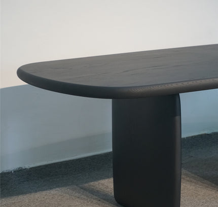 Dining table ROVERE by Rodesigne