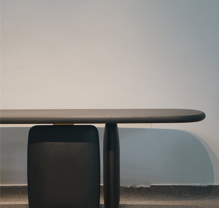 Dining table ROVERE by Rodesigne