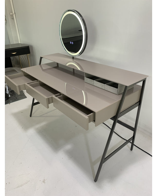 Dressing table SPECCHIO by Rodesigne