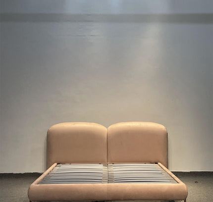 Bed CURVO by Rodesigne