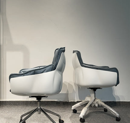 Office chair STUDIO by Rodesigne