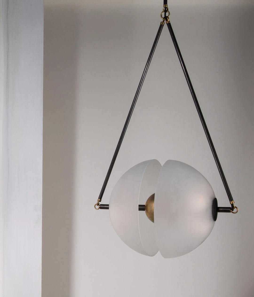 Pendant lamp OLYSTER by Rodesigne