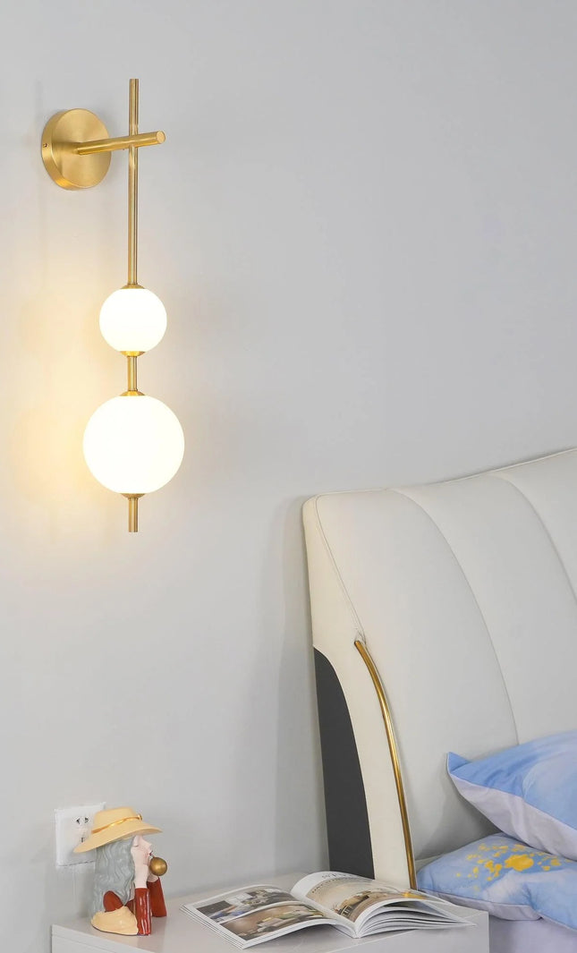 Wall lamp (Sconce) GLOBO VERTICAL by Rodesigne