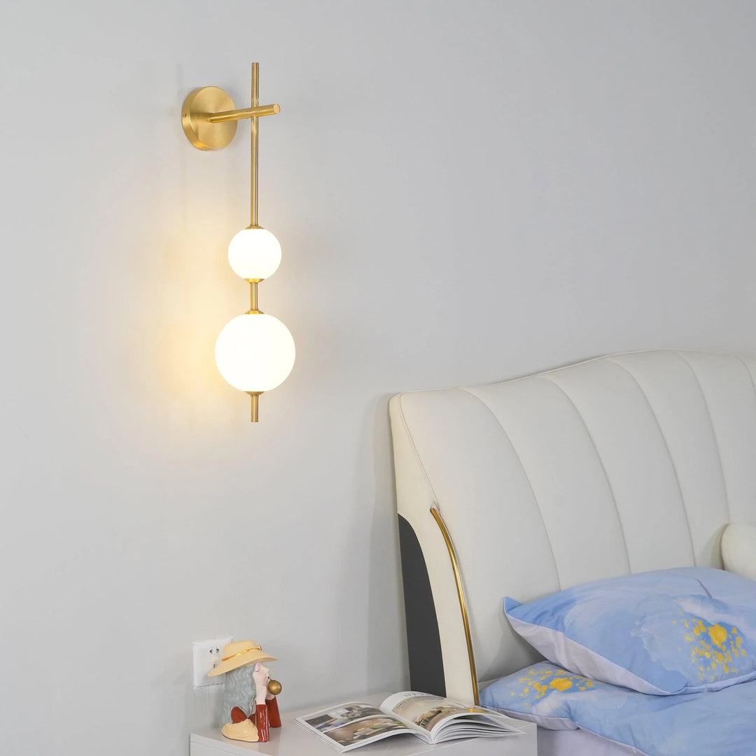 Wall lamp (Sconce) GLOBO VERTICAL by Rodesigne