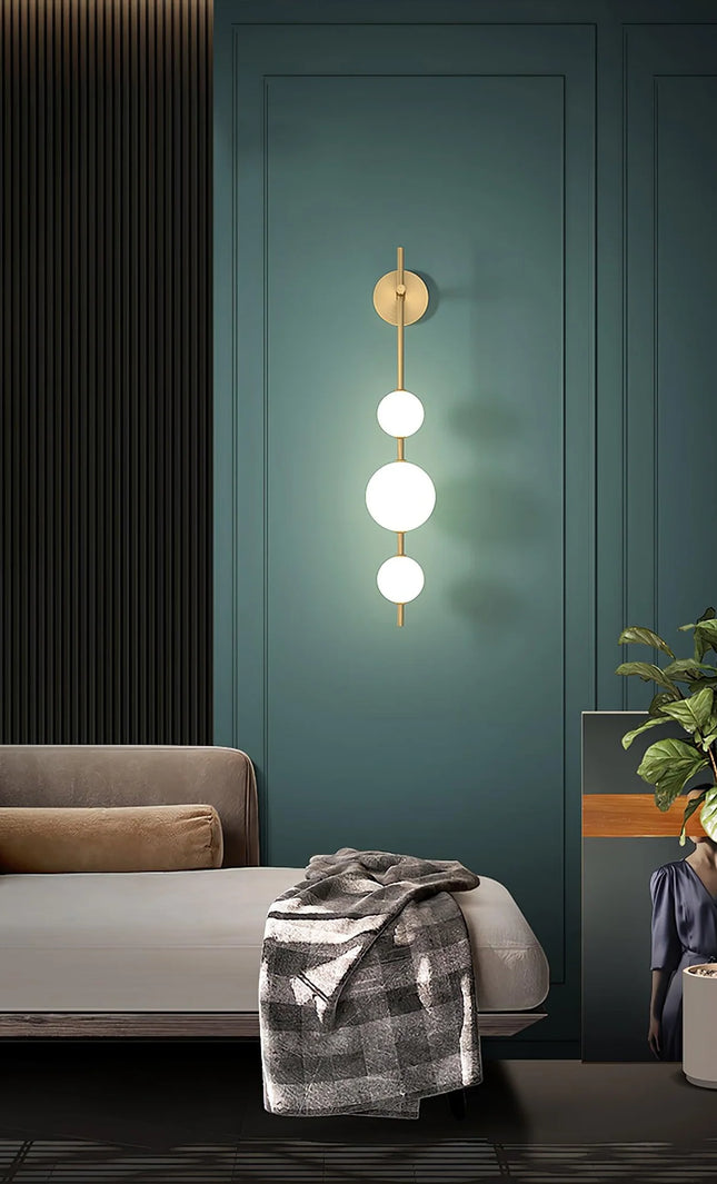 Wall lamp (Sconce) GLOBO VERTICAL by Rodesigne