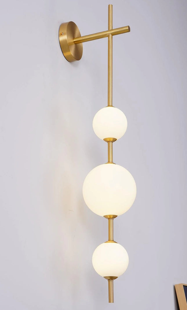 Wall lamp (Sconce) GLOBO VERTICAL by Rodesigne