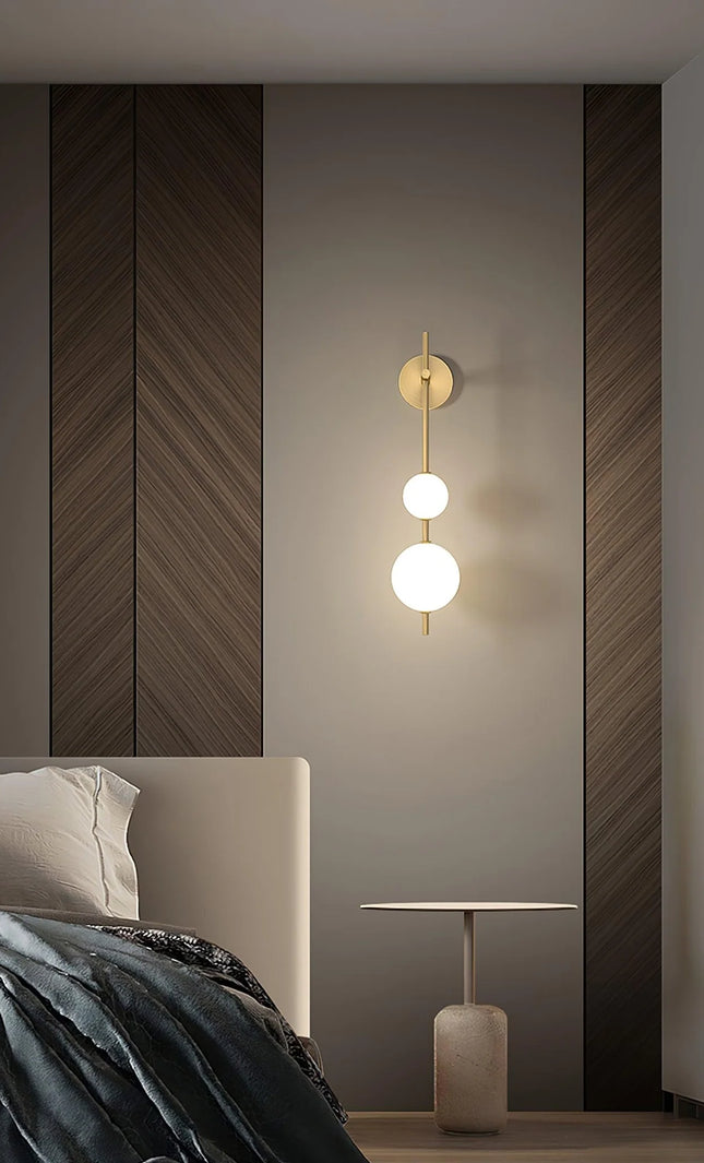 Wall lamp (Sconce) GLOBO VERTICAL by Rodesigne