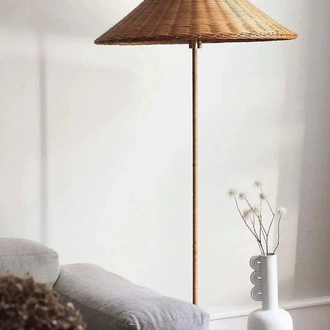 Floor Lamp SUNDA — designer floor lamp by RODESIGNE