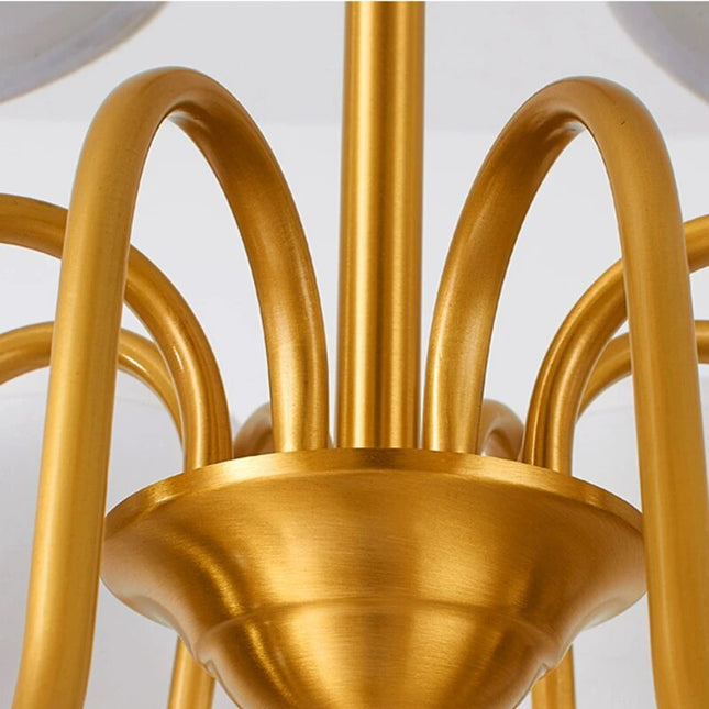 Chandelier CLASH