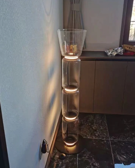 Floor lamp KRUKKE by Rodesigne