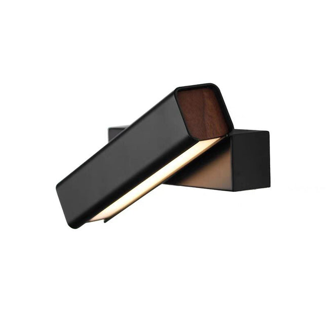 Wall Sconce METRENA