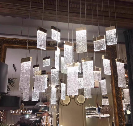 Chandelier QUASCADRE — designer chandelier, custom lighting by RODESIGNE