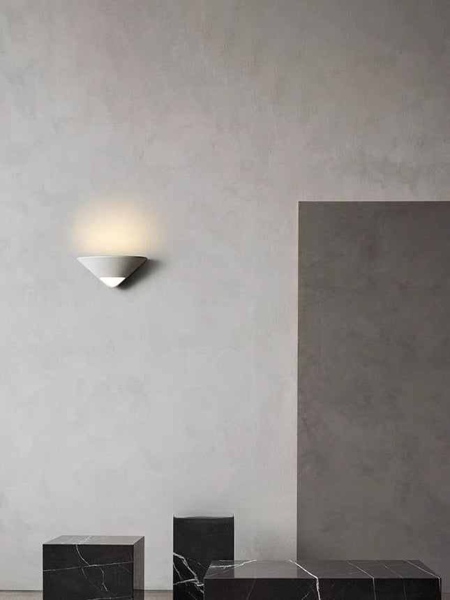 Wall Sconce TILMAN