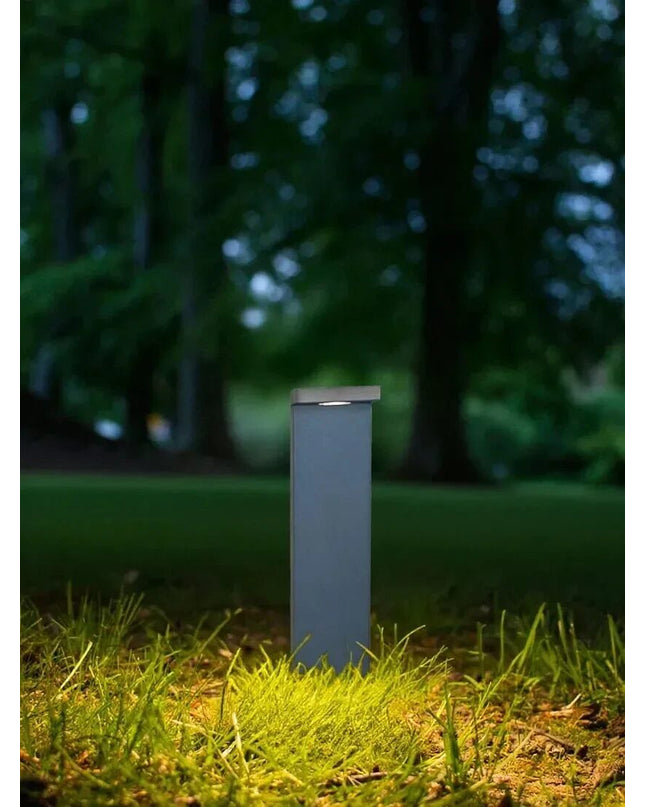 Bollard light (MN-P0091-01A-005) by RODESIGNE