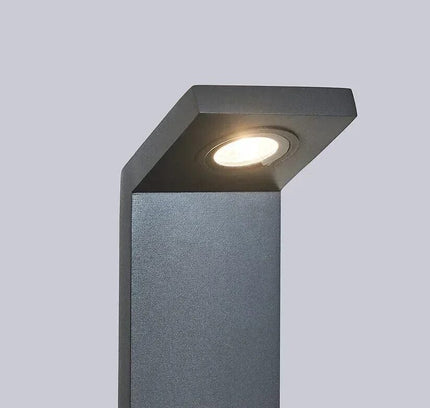 Bollard light (MN-P0091-01A-005) by RODESIGNE