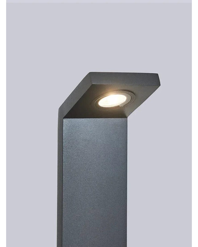 Bollard light (MN-P0091-01A-005) by RODESIGNE