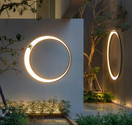 Outdoor wall light (MN-1142350) by RODESIGNE