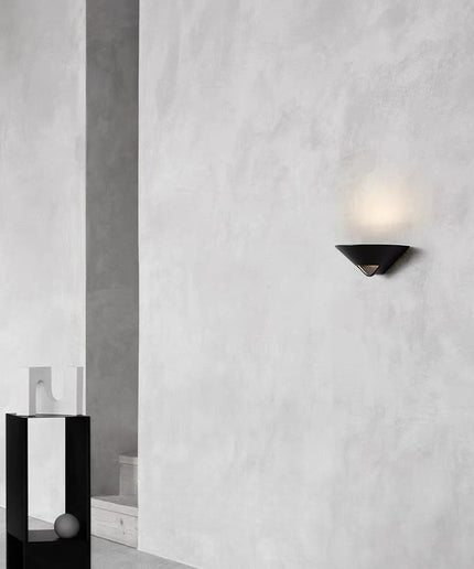 Wall Sconce TILMAN