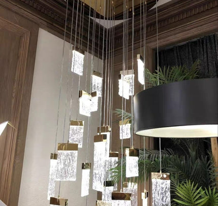 Chandelier QUASCADRE — designer chandelier, custom lighting by RODESIGNE
