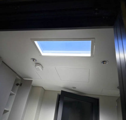 Ceiling Light W PORTAL by RODESIGNE