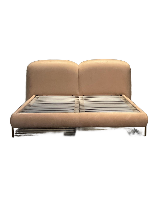 Bed CURVO by Rodesigne