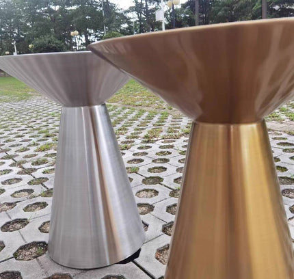 Coffee table BRAVURA by Rodesigne