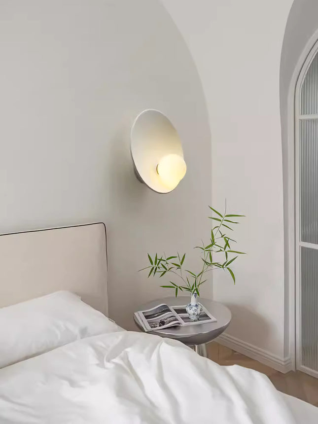 Wall Sconce MUSERA