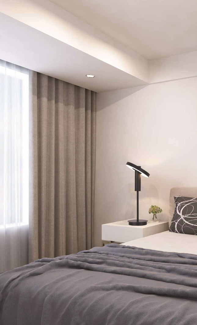 Table lamp CAPELLU by Rodesigne