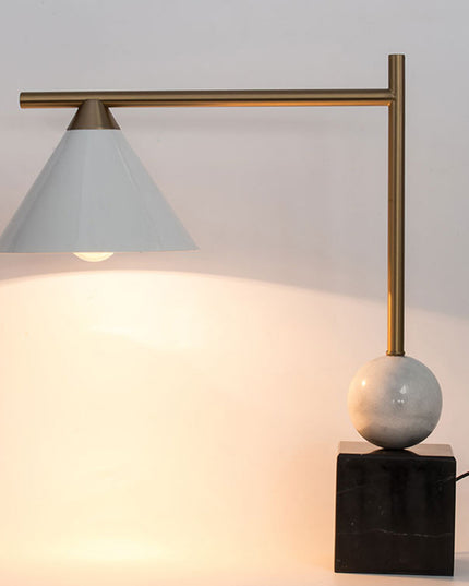 Table lamp SERAFIN by Rodesigne