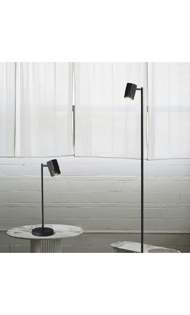 Table lamp KANTE by Rodesigne