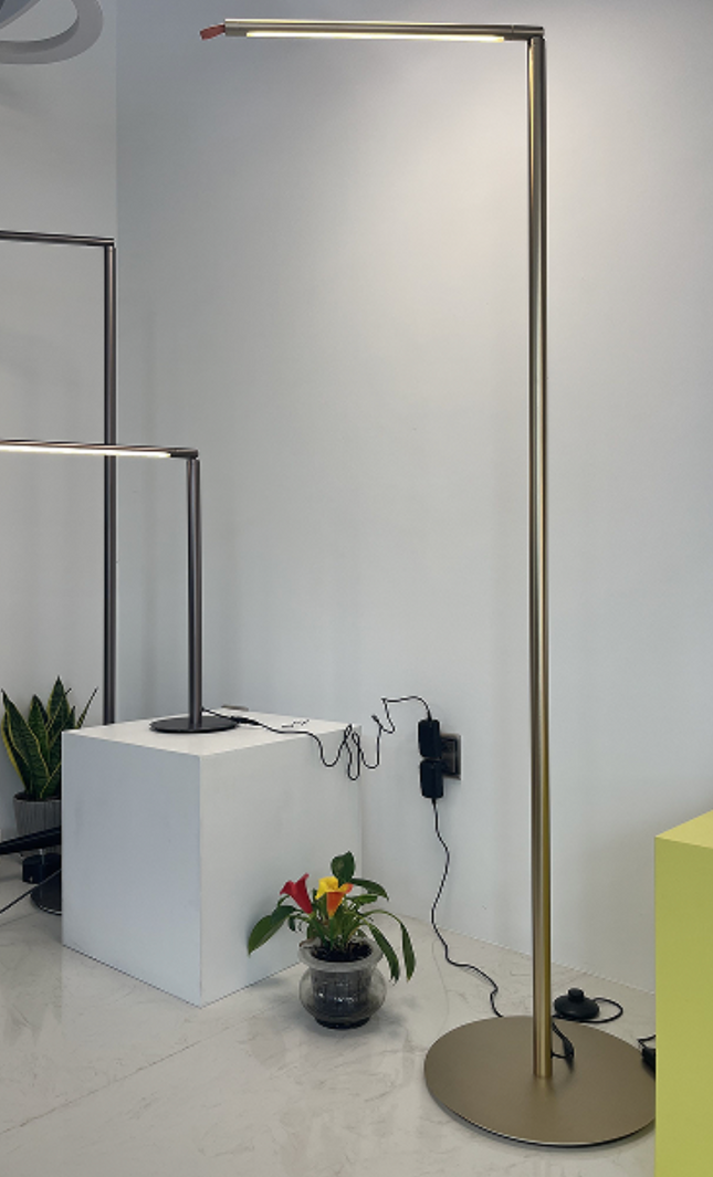 Floor lamp VERGA by Rodesigne