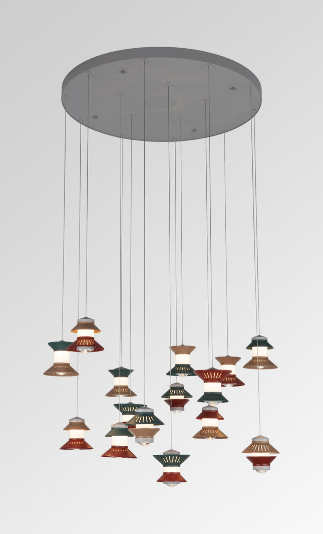 DRAYKE chandelier by Rodesigne