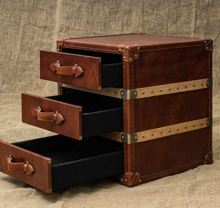 LAUTO by Rodesigne bedside table — designer table, custom furniture by RODESIGNE