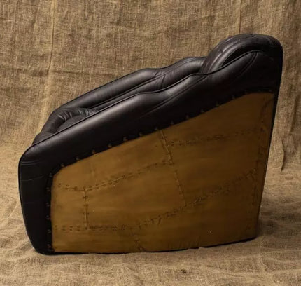 FUTURU chair by Rodesigne — designer chair, custom furniture by RODESIGNE