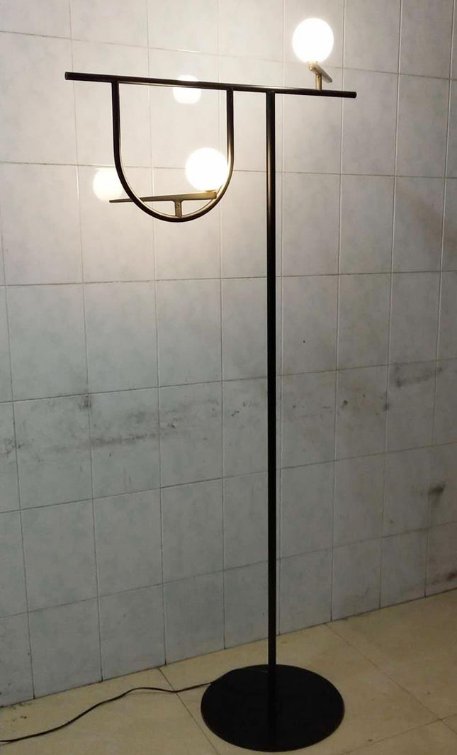 Floor lamp YANZI by Rodesigne