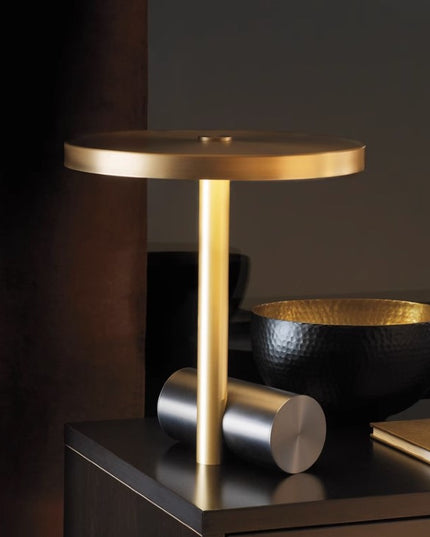 Table lamp GOYO by Rodesigne