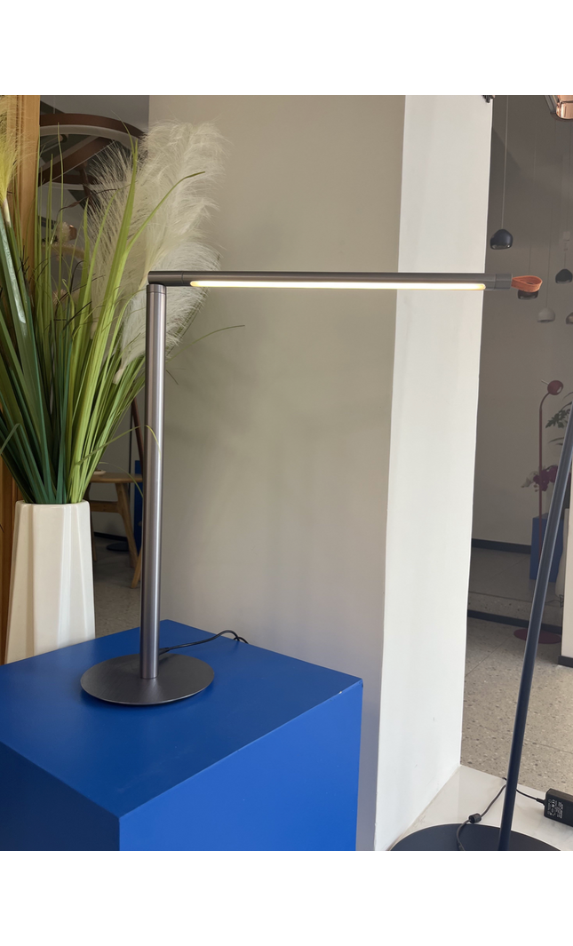 Table lamp VERGA by Rodesigne