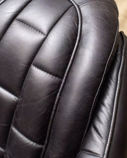 FUTURU chair by Rodesigne