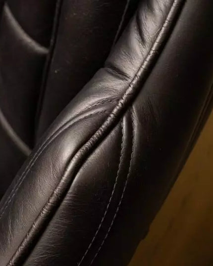 FUTURU chair by Rodesigne