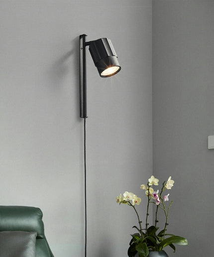 Wall lamp (Sconce) KANTE by Rodesigne