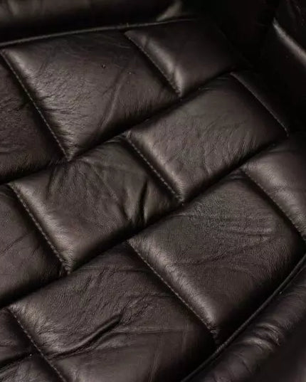 FUTURU chair by Rodesigne