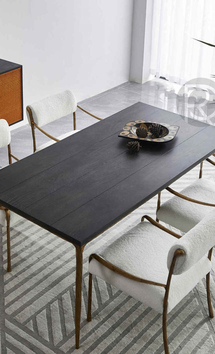BELLESA by Rodesigne dining table