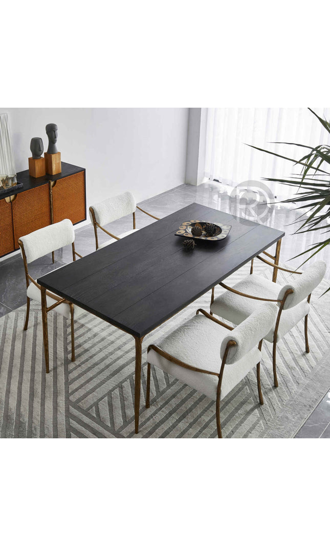 BELLESA by Rodesigne dining table